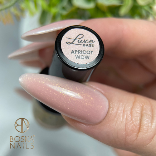 Base Pro Rubber Luxe Apricot Wow - 10ml